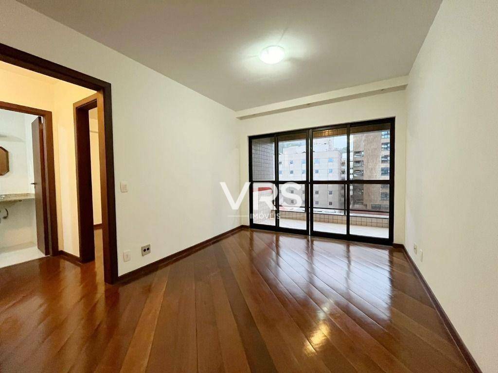 Apartamento para alugar com 1 quarto, 64m² - Foto 1