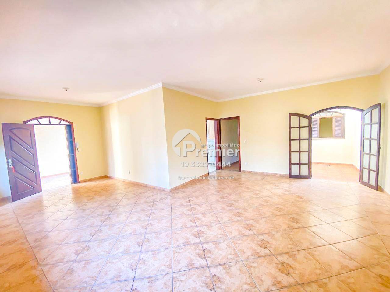 Casa para alugar com 4 quartos, 200m² - Foto 5