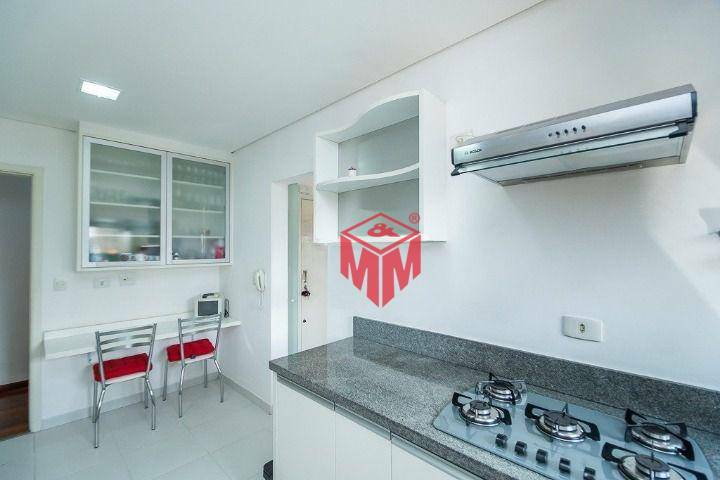 Apartamento à venda com 3 quartos, 125m² - Foto 13