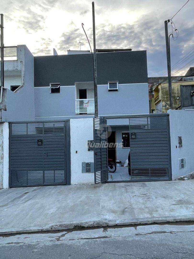 Sobrado à venda com 2 quartos, 60m² - Foto 4