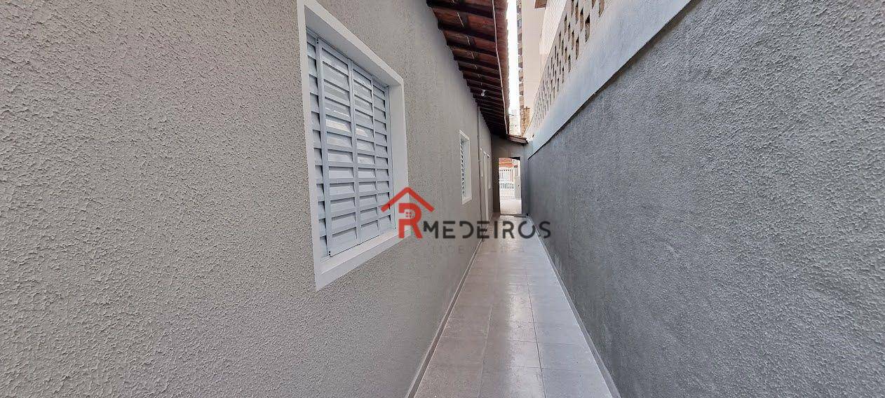 Casa à venda com 2 quartos, 90m² - Foto 19