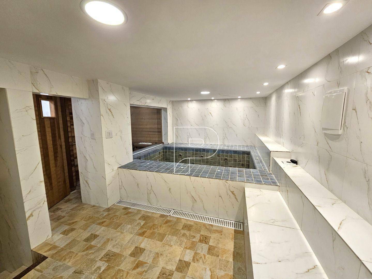 Casa de Condomínio à venda com 4 quartos, 450m² - Foto 53