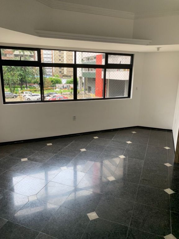 Apartamento à venda com 4 quartos, 200m² - Foto 20