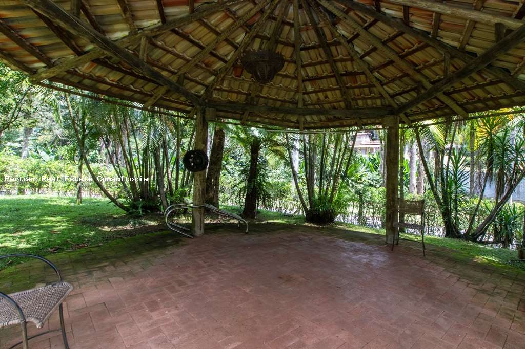 Casa de Condomínio à venda com 3 quartos, 2065m² - Foto 48