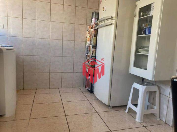 Apartamento à venda com 2 quartos, 62m² - Foto 7