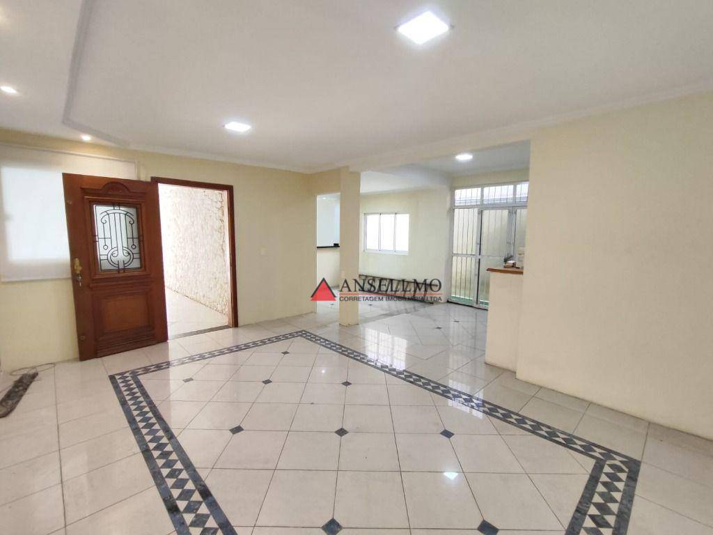 Casa à venda e aluguel com 3 quartos, 209m² - Foto 9