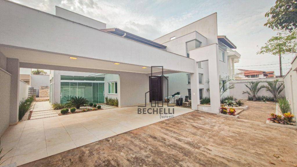 Casa, 8 quartos, 453 m² - Foto 1