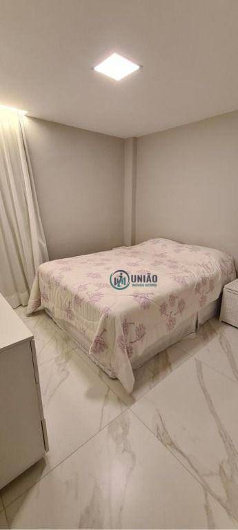 Apartamento à venda com 2 quartos, 80m² - Foto 4