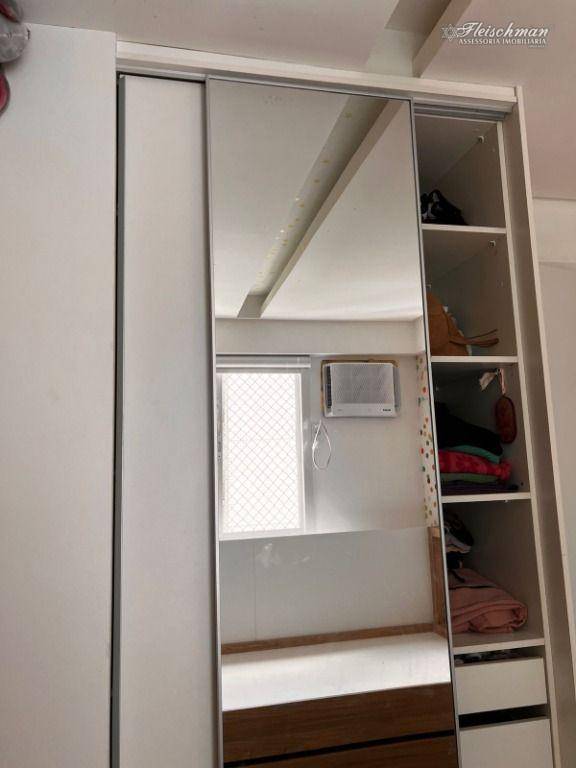 Apartamento à venda com 3 quartos, 70m² - Foto 4