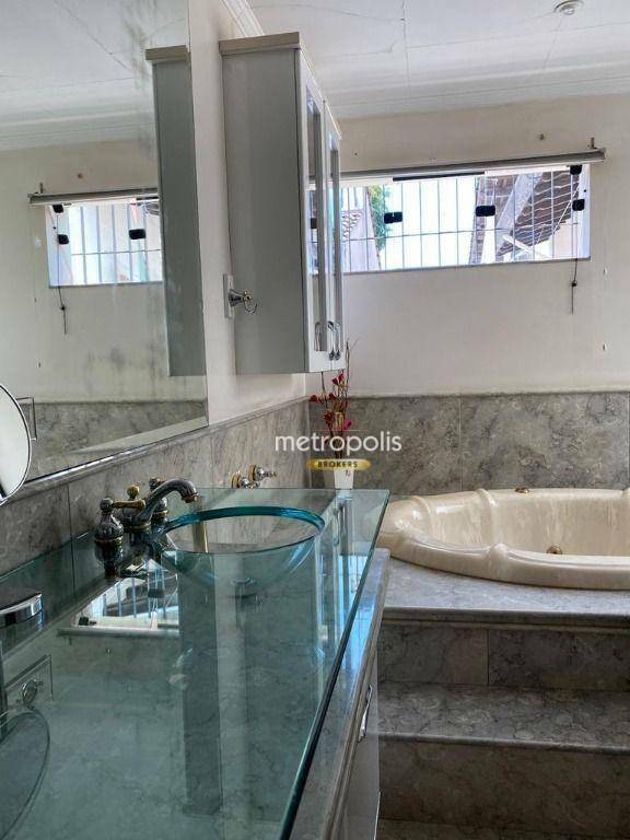 Sobrado à venda com 4 quartos, 384m² - Foto 15