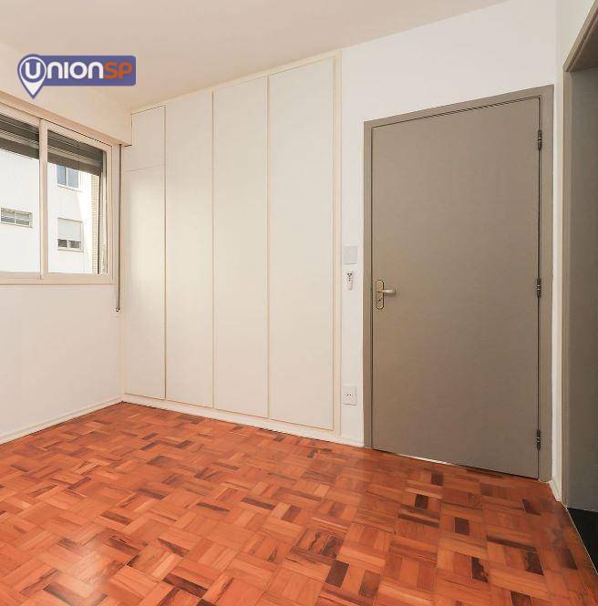 Apartamento à venda com 3 quartos, 117m² - Foto 8