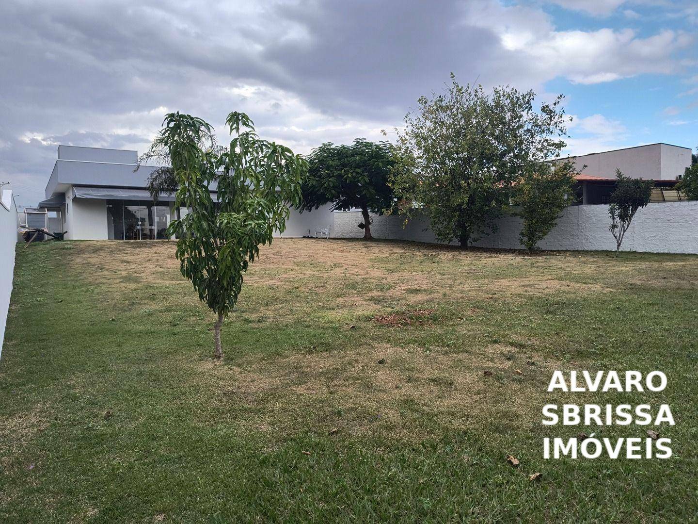 Casa de Condomínio à venda e aluguel com 3 quartos, 220m² - Foto 26
