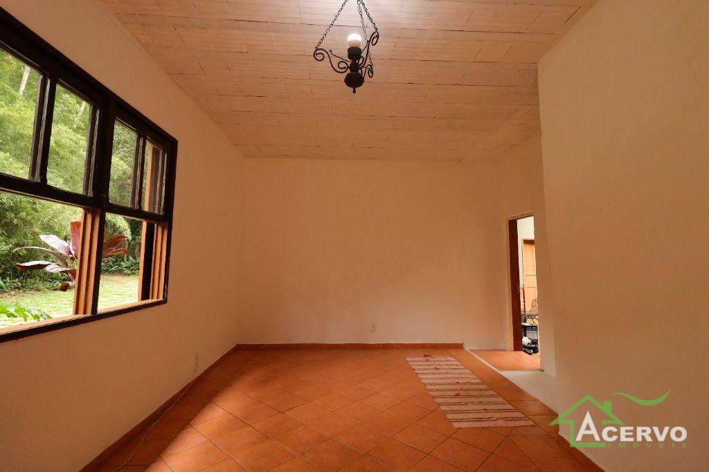 Chácara para alugar com 3 quartos, 204m² - Foto 6