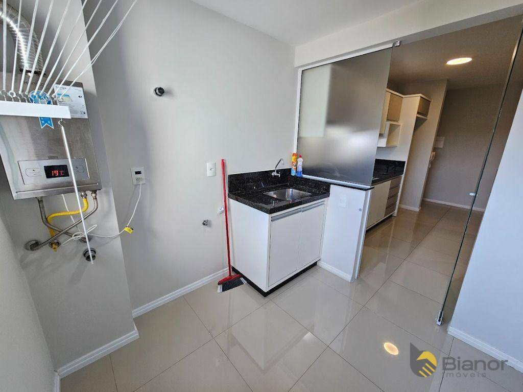 Apartamento para alugar com 3 quartos, 90m² - Foto 11