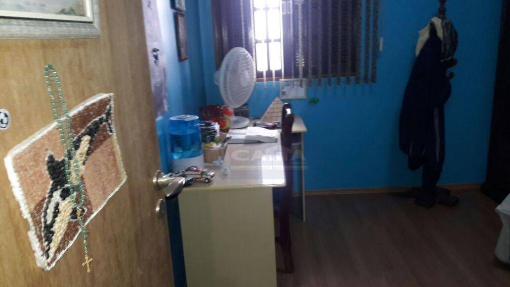 Sobrado à venda com 3 quartos, 240m² - Foto 17