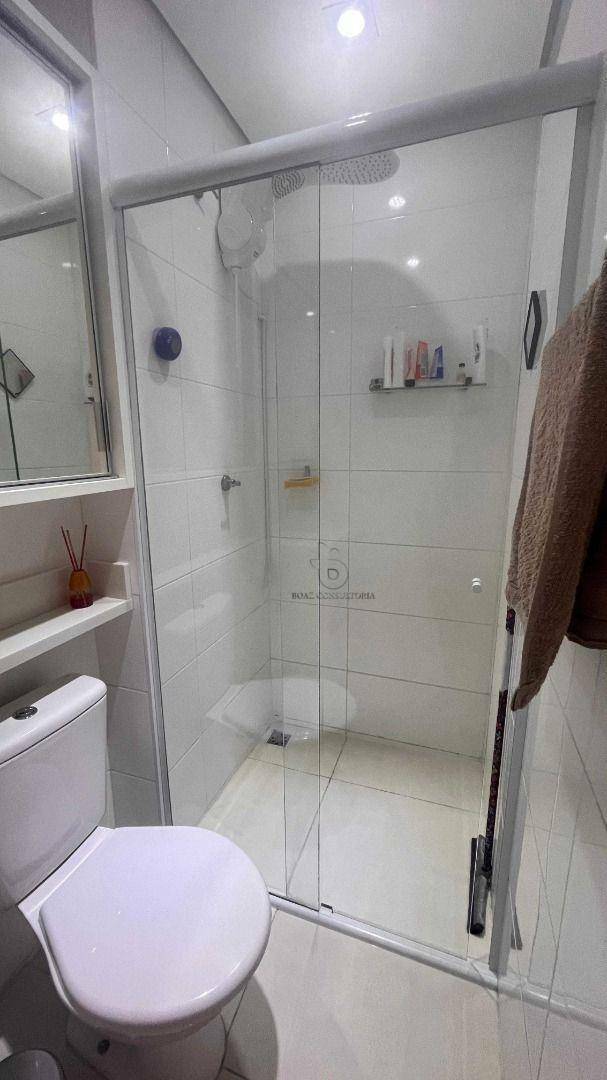 Apartamento à venda com 2 quartos, 76m² - Foto 28