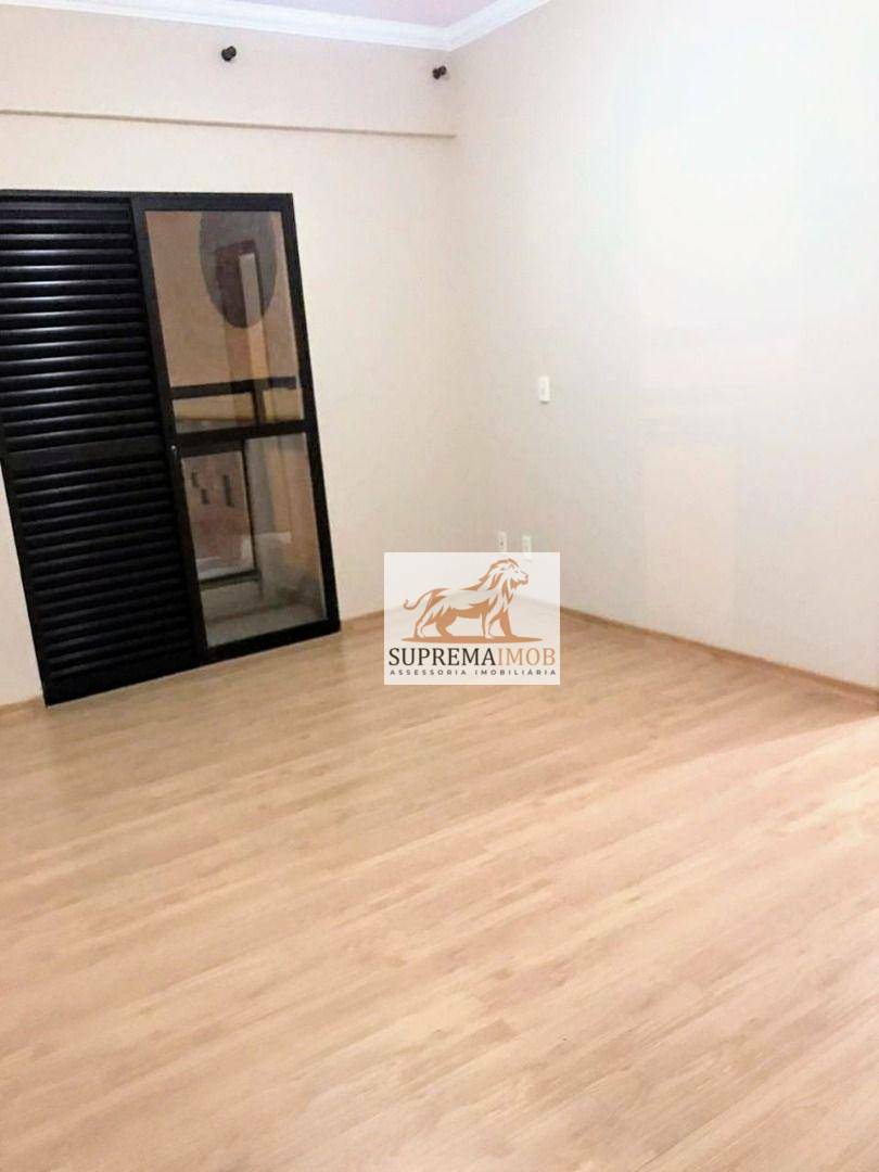 Apartamento à venda com 3 quartos, 112m² - Foto 4