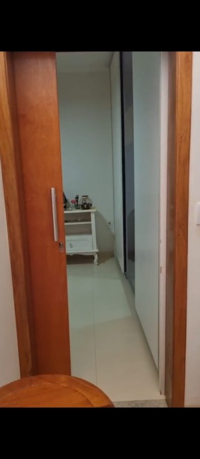 Casa à venda com 3 quartos, 200m² - Foto 13