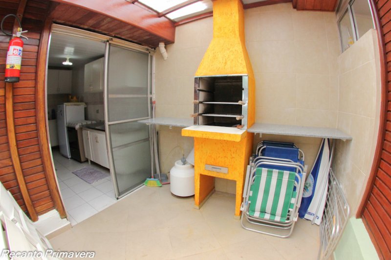 Casa à venda com 2 quartos, 300m² - Foto 7