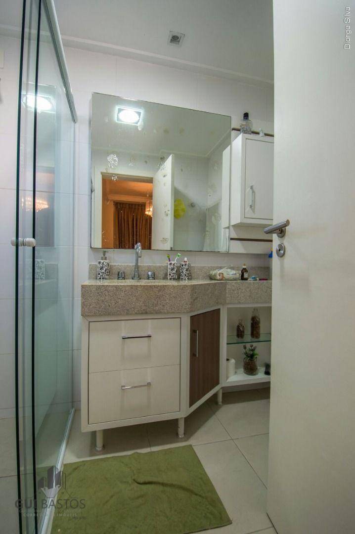 Apartamento à venda com 3 quartos, 167m² - Foto 36