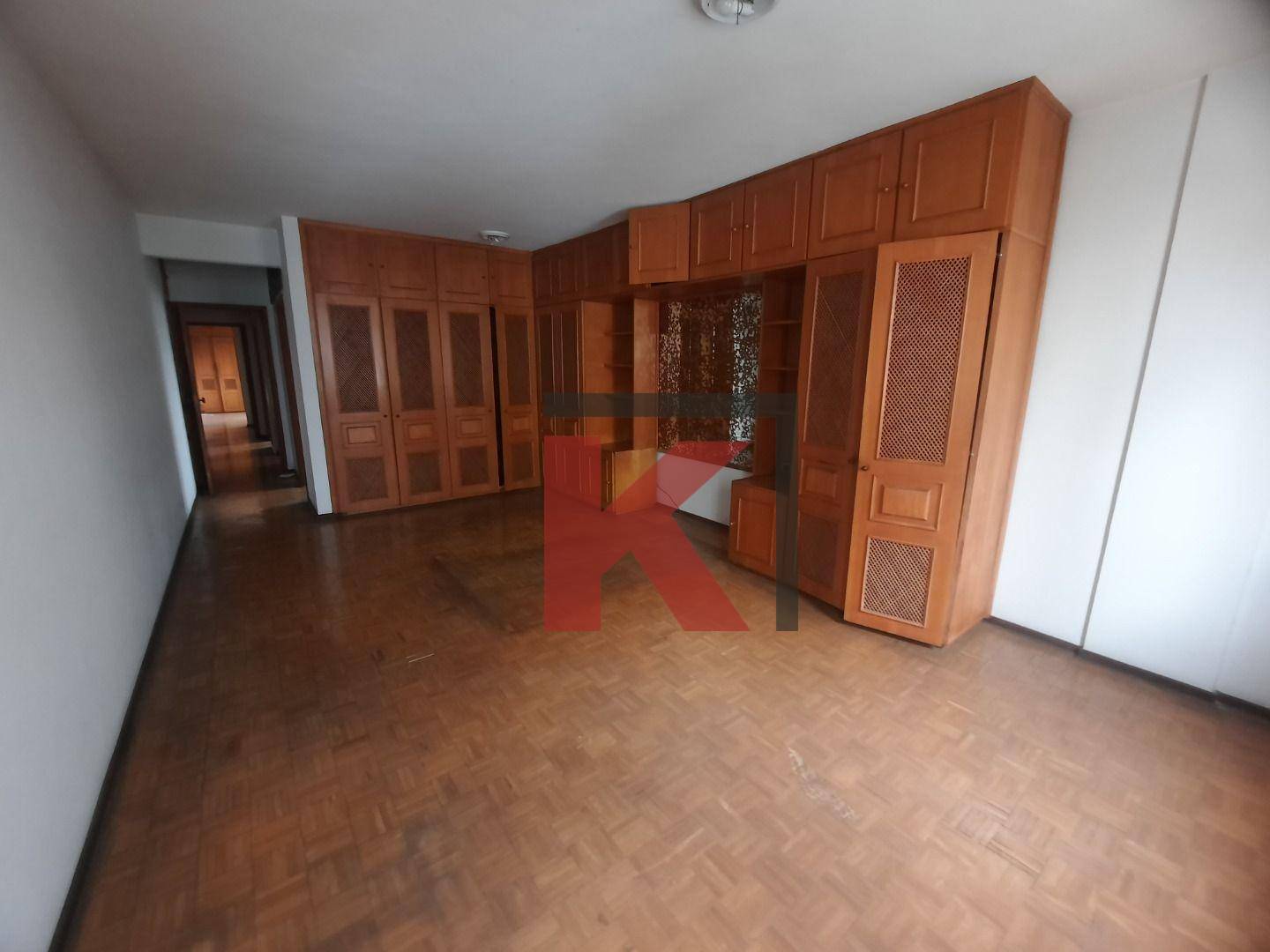 Apartamento, 3 quartos, 188 m² - Foto 2