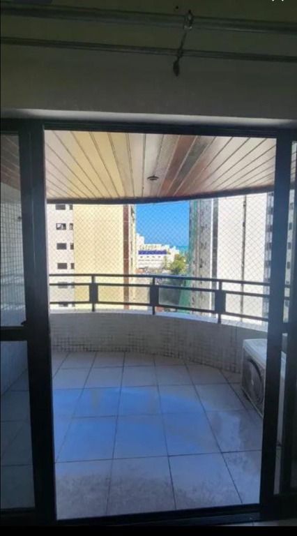 Apartamento à venda com 4 quartos, 195m² - Foto 6