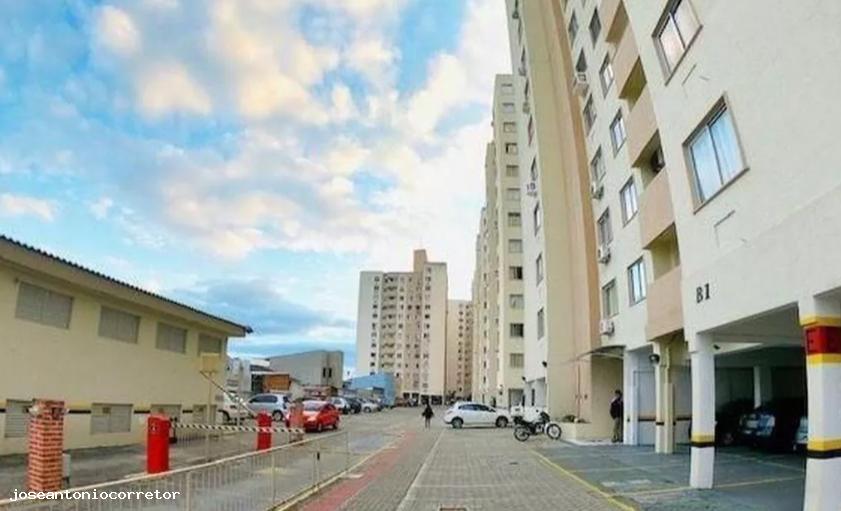 Apartamento à venda com 2 quartos, 55m² - Foto 2