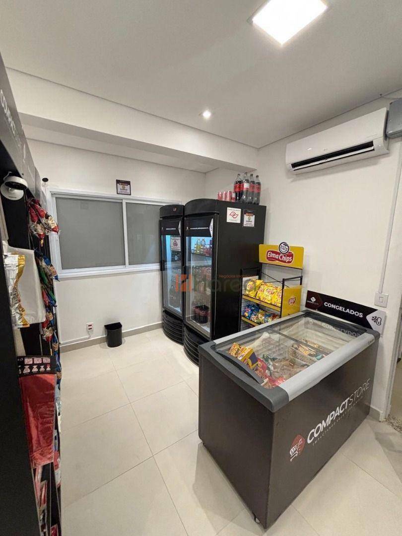 Apartamento à venda com 2 quartos, 70m² - Foto 39