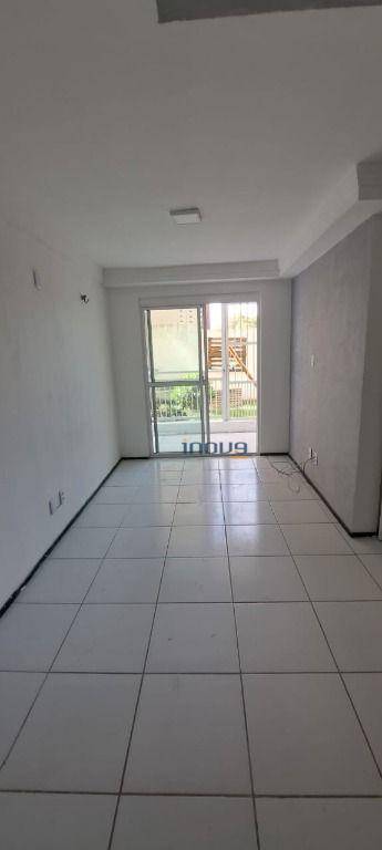 Apartamento à venda com 2 quartos, 52m² - Foto 6