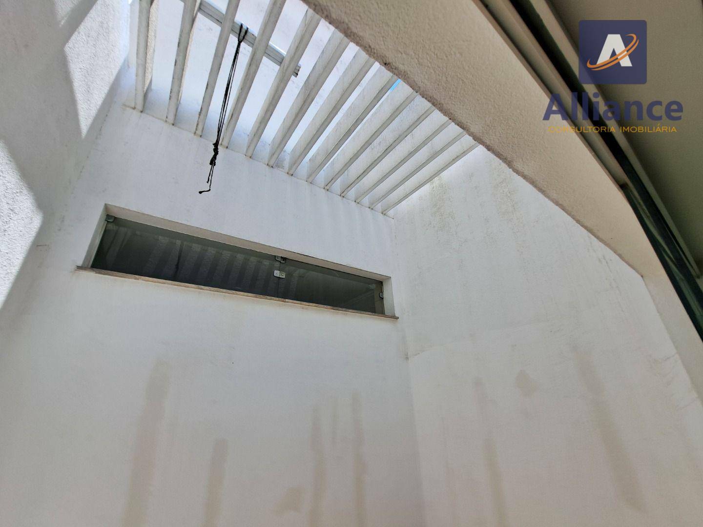 Casa à venda e aluguel com 3 quartos, 230m² - Foto 21