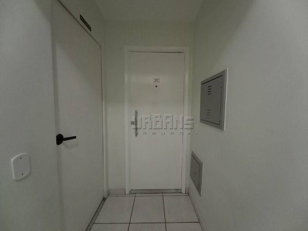 Apartamento à venda com 2 quartos, 110m² - Foto 3