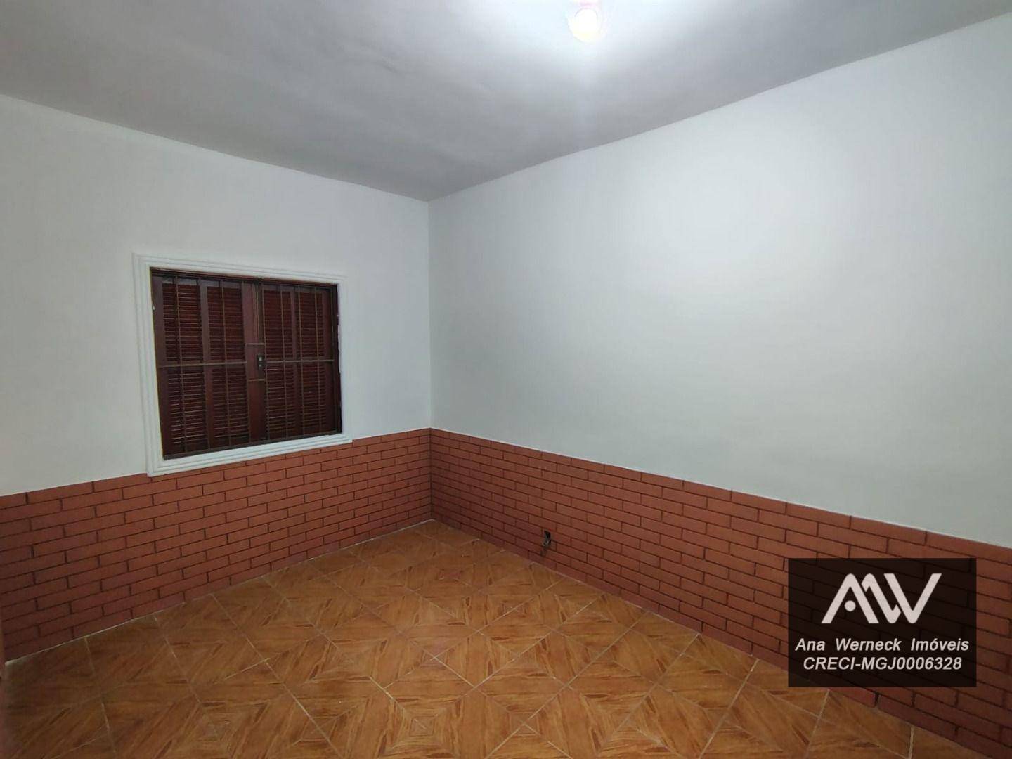 Casa à venda com 3 quartos, 250m² - Foto 9