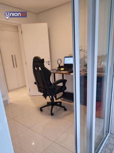 Apartamento à venda com 2 quartos, 101m² - Foto 7