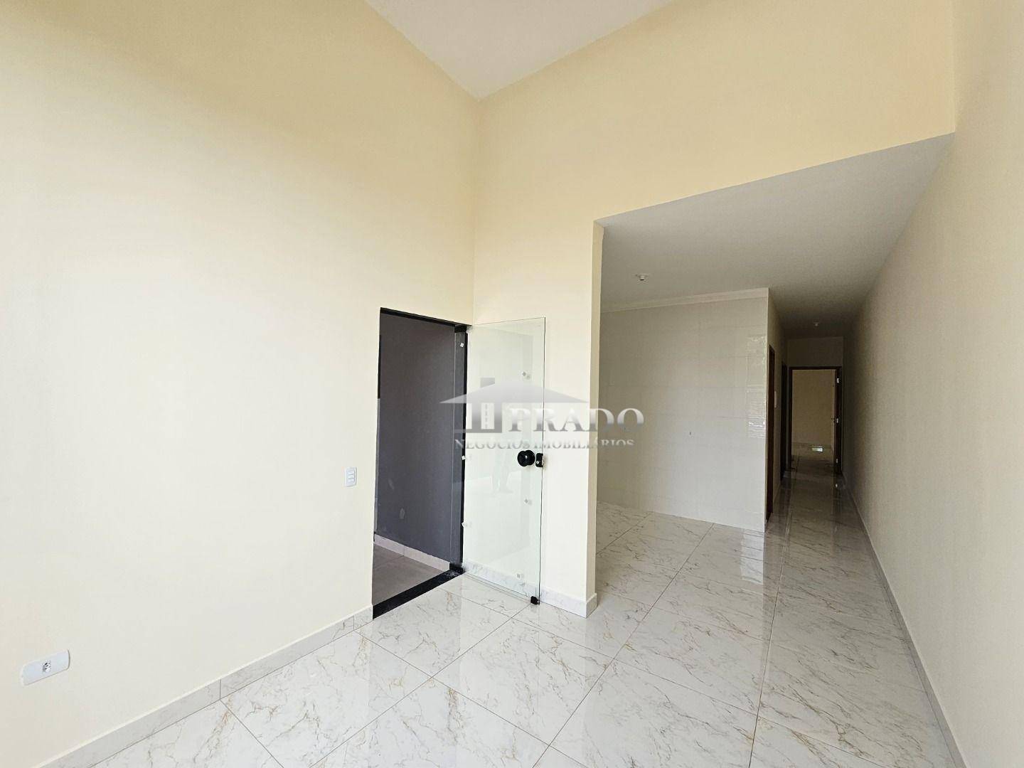 Casa à venda com 3 quartos, 77m² - Foto 5