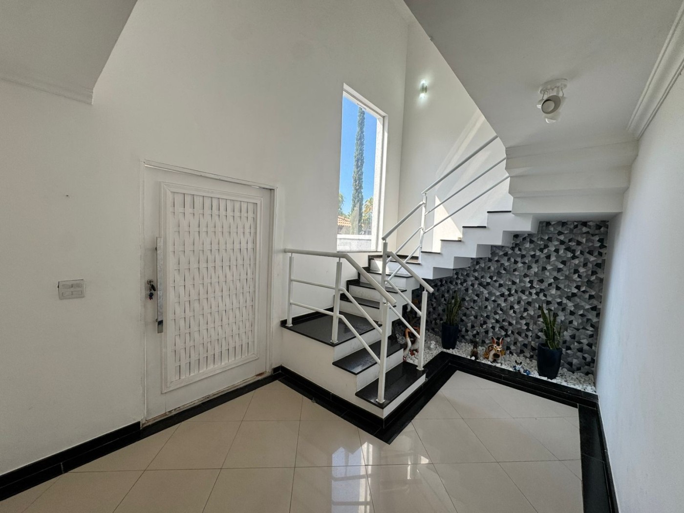 Casa de Condomínio à venda com 3 quartos, 344m² - Foto 13