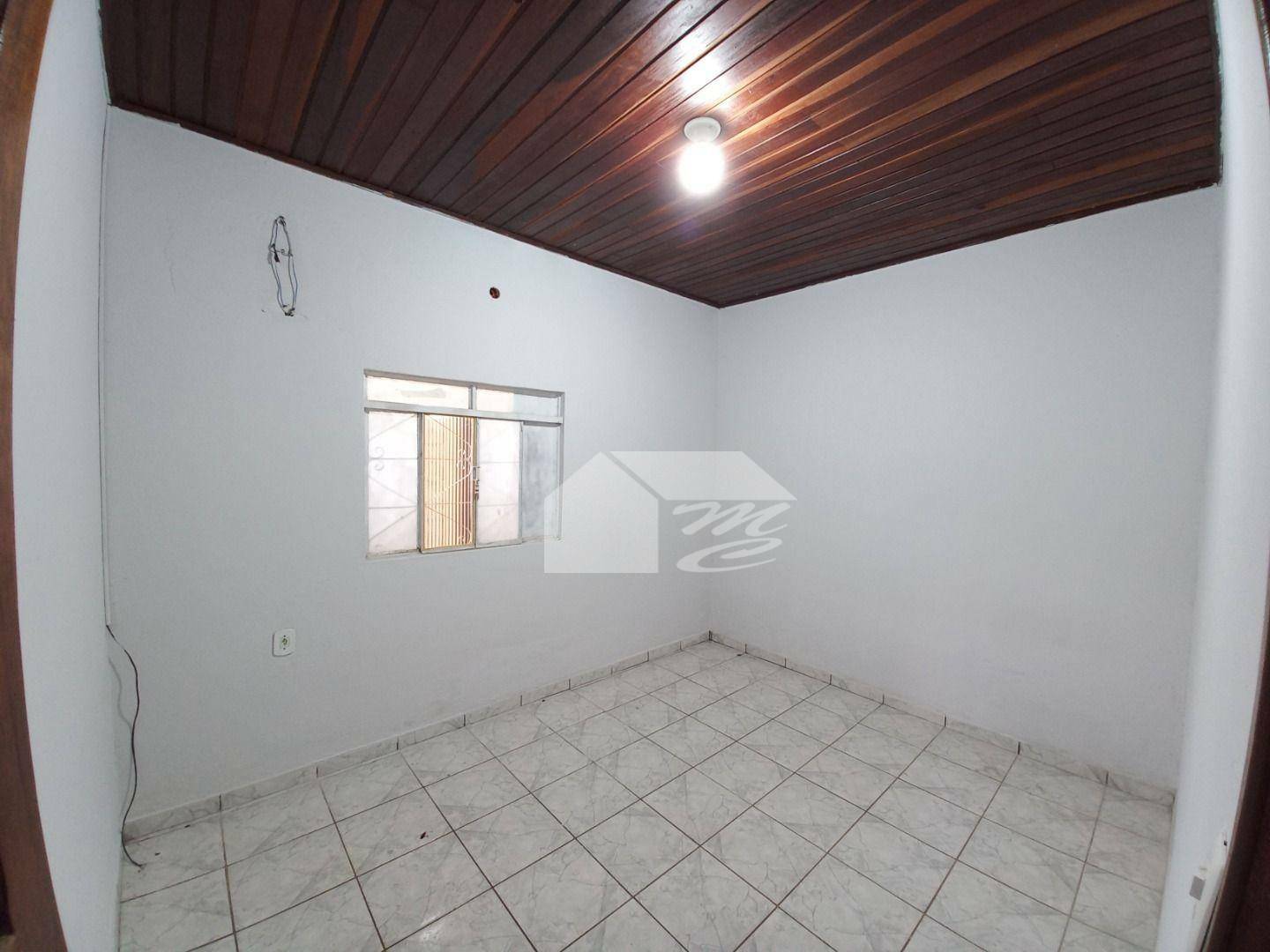 Casa para alugar com 2 quartos, 60m² - Foto 14