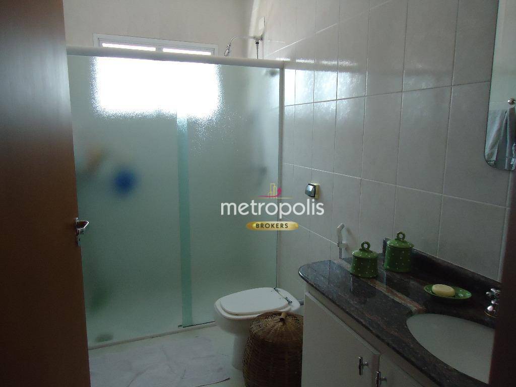 Sobrado à venda com 6 quartos, 420m² - Foto 24