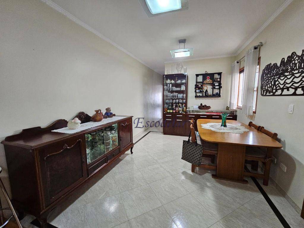 Sobrado à venda com 3 quartos, 218m² - Foto 4