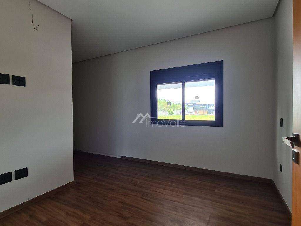 Casa de Condomínio à venda com 4 quartos, 270m² - Foto 18