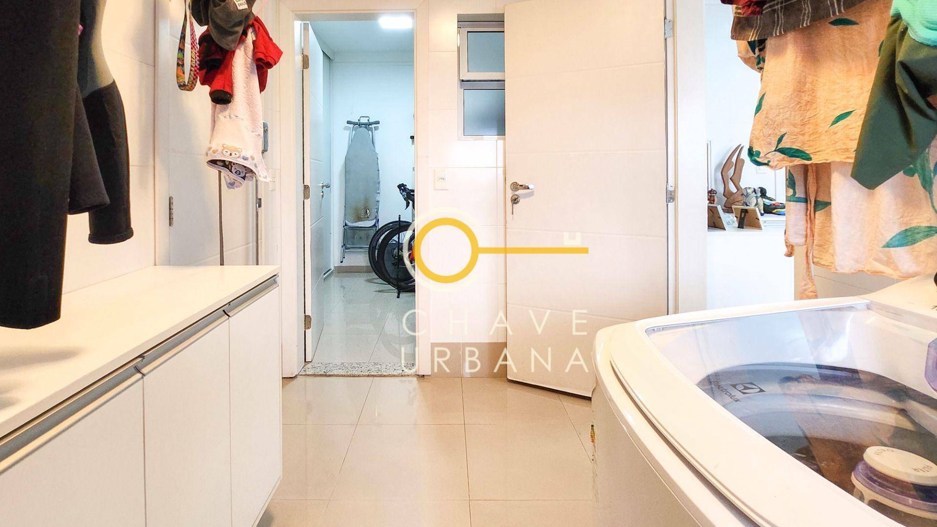 Apartamento à venda com 3 quartos, 220m² - Foto 27