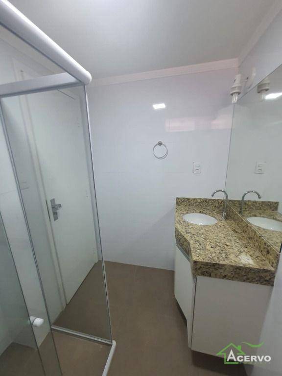 Apartamento à venda com 3 quartos, 122m² - Foto 15