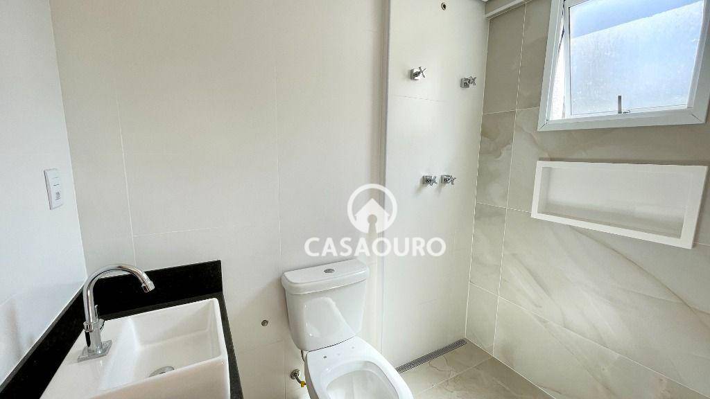 Apartamento à venda com 2 quartos, 62m² - Foto 21