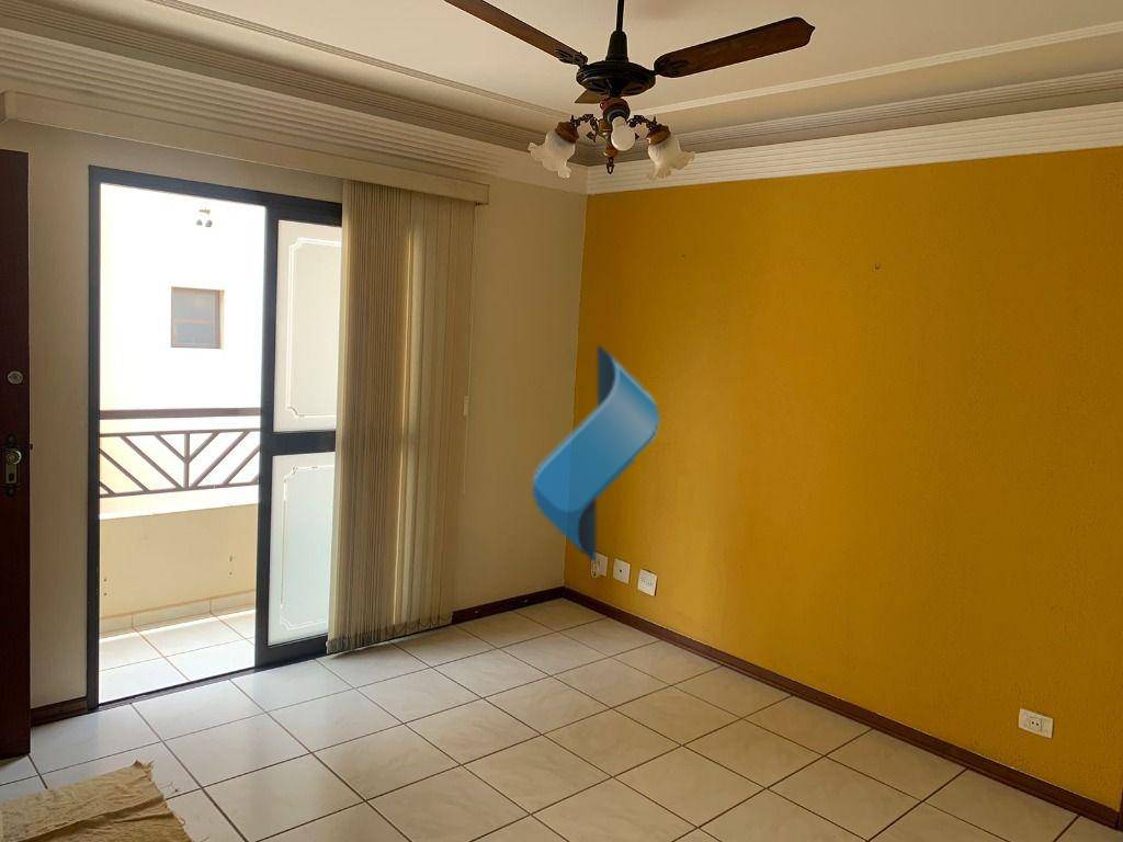 Apartamento à venda com 2 quartos, 79m² - Foto 4