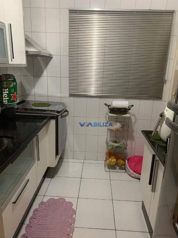 Apartamento à venda com 3 quartos, 69m² - Foto 23