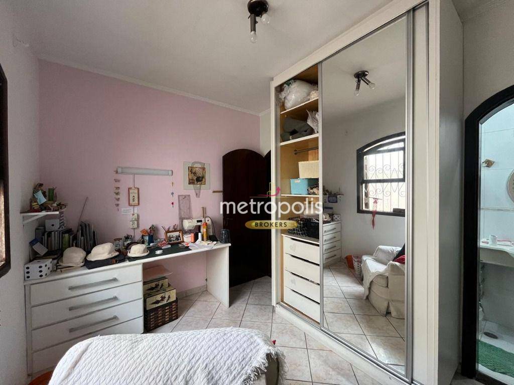 Casa à venda com 4 quartos, 240m² - Foto 13