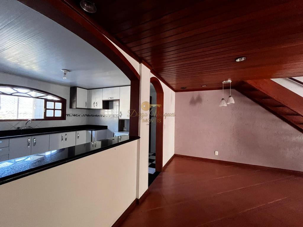 Casa à venda com 3 quartos, 70m² - Foto 8