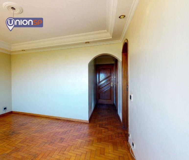 Apartamento à venda com 2 quartos, 70m² - Foto 5