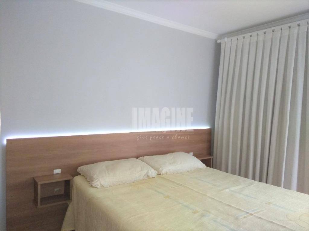 Apartamento à venda com 3 quartos, 70m² - Foto 19