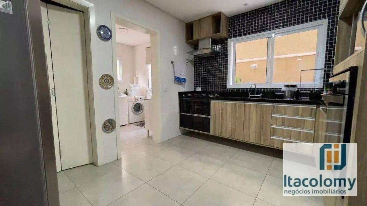 Casa de Condomínio à venda com 3 quartos, 224m² - Foto 12