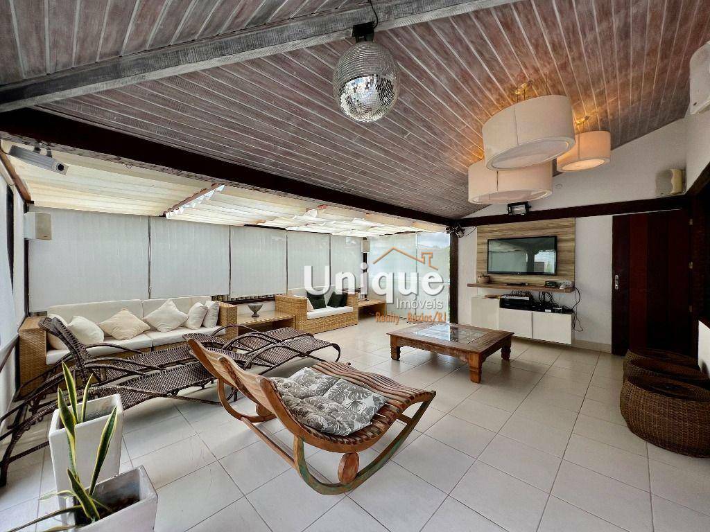 Casa de Condomínio à venda com 5 quartos, 300m² - Foto 15